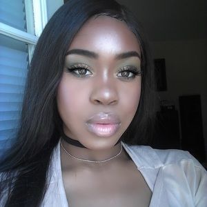 Meet your Posher, Kyla